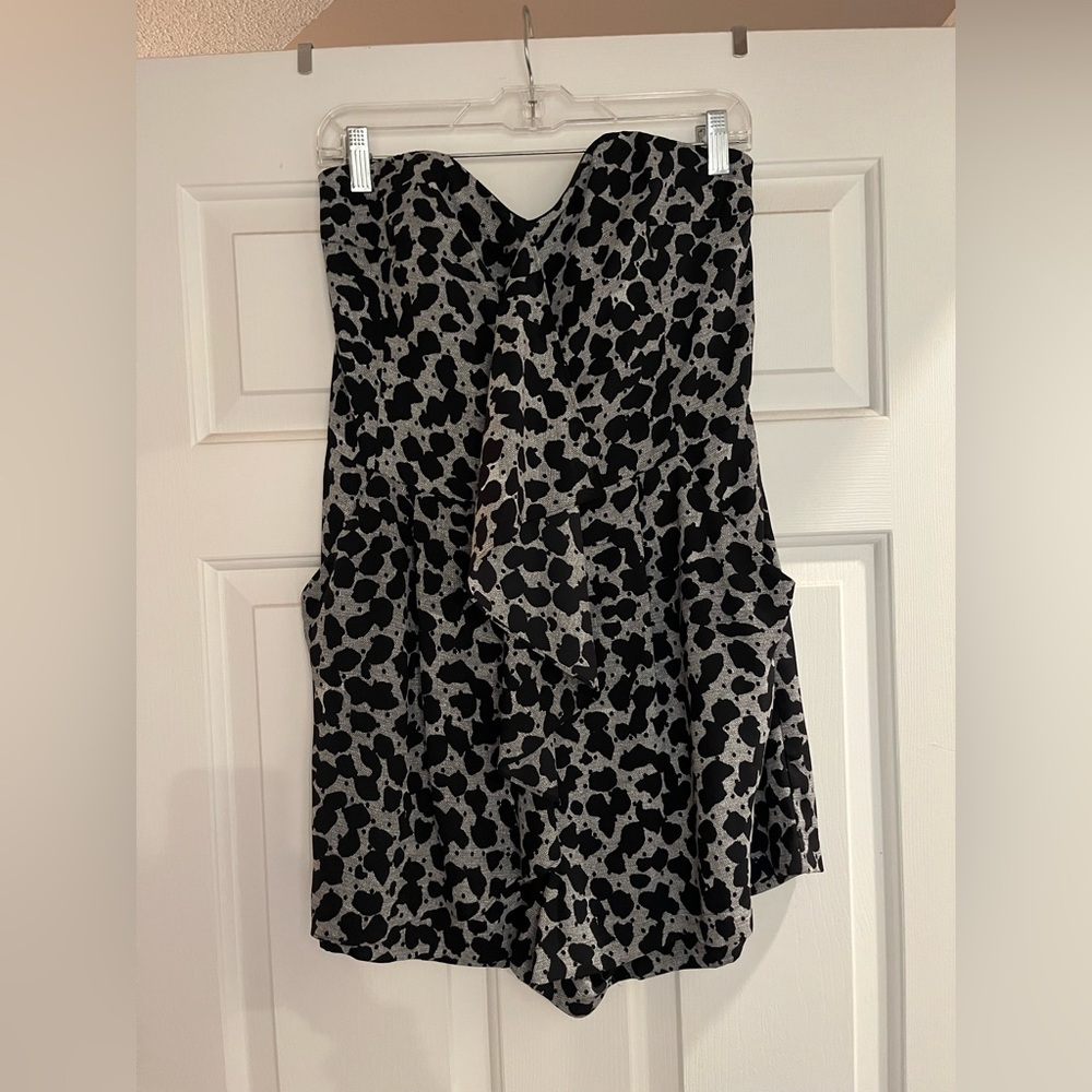 Express: Black and White Leopard Romper